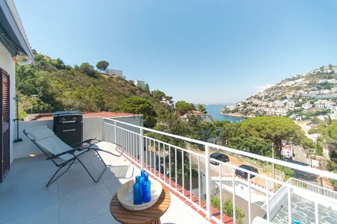Casa de 85 m² en Roses