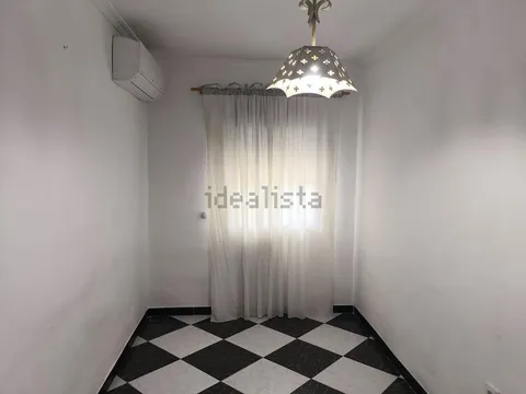 Квартира 80 м² у Севільі