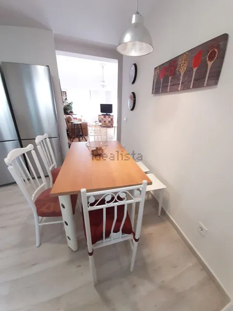 Chambre à louer, Valence
