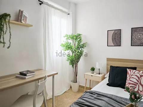 Chambre à louer, Valence (2/17)