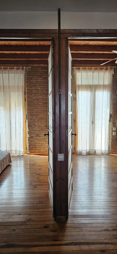 Pis de 80 m² a València