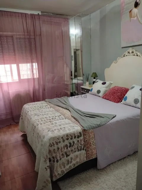 Habitació de lloguer, Madrid (4/4)