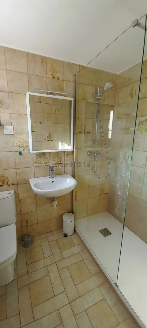 Room for rent, Teià
