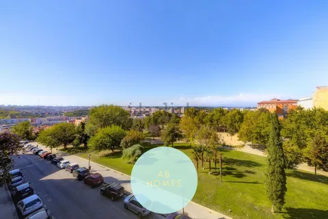 Flat 136 m² in Madrid