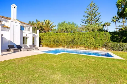 Casa de 303 m² a San Roque
