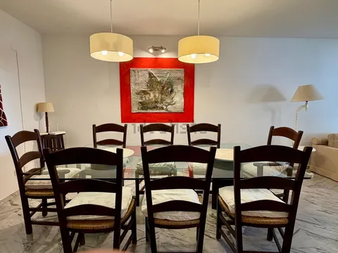 Pis de 198 m² a Estepona