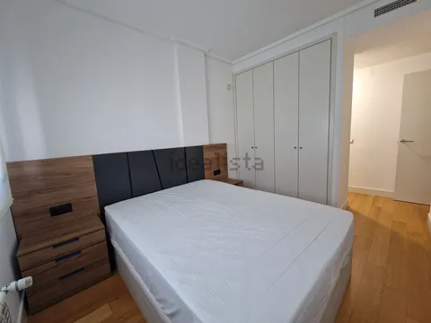Wohnung 77 m² in Madrid