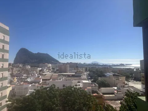 Quarto para alugar, La Línea de la Concepción