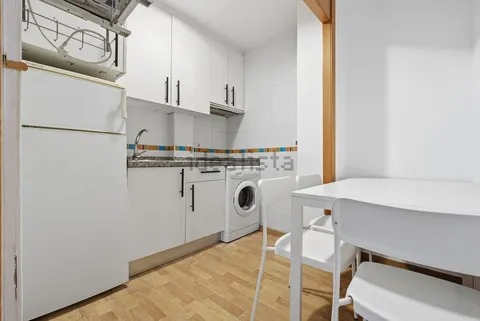 Pis de 70 m² a Granada (2/25)