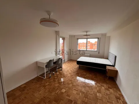 Chambre à louer, Madrid