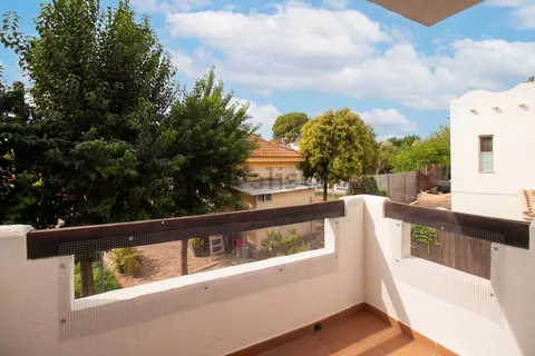 Casa de 137 m² a Palomares del Río