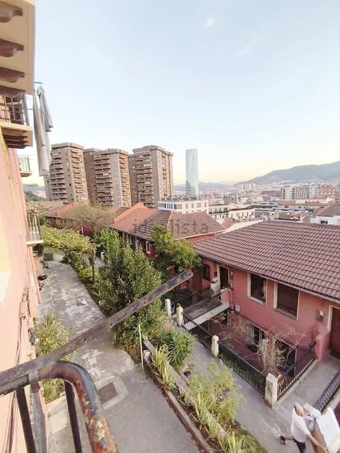 Wohnung 77 m² in Bilbao