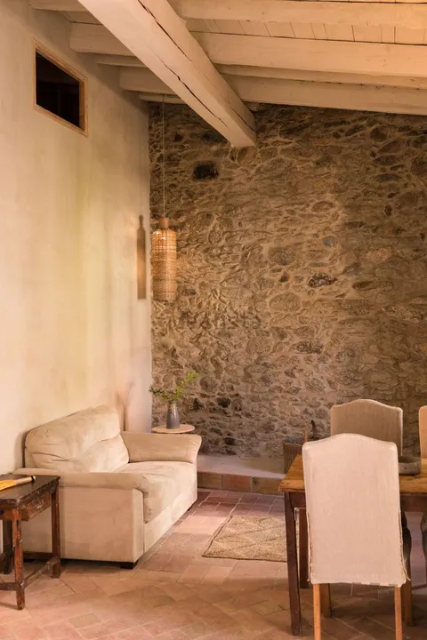 Habitació de lloguer, Palau-saverdera