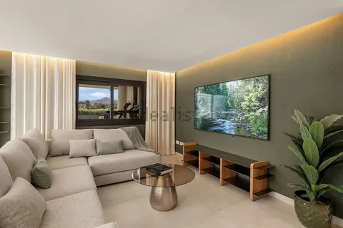 Haus 443 m² in Marbella