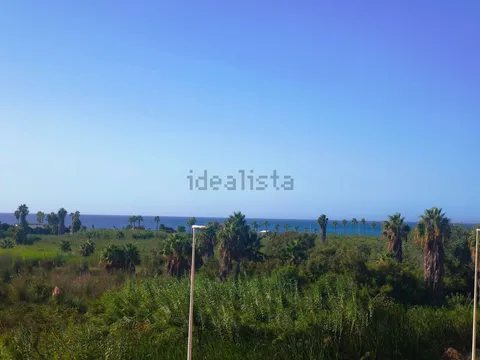 Piso de 85 m² en Motril