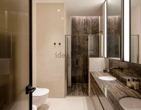 Appartamento 140 m² a Madrid