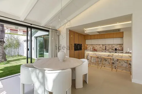 Haus 400 m² in Marbella