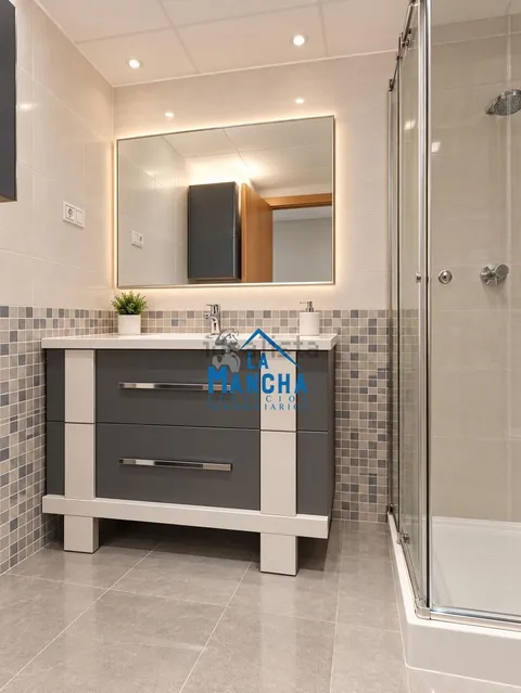 Piso de 85 m² en Albacete