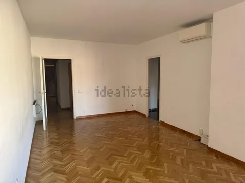 Flat 96 m² in Barcelona (4/25)