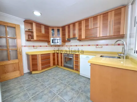 Haus 153 m² in Onil