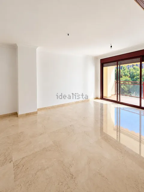 Wohnung 95 m² in Valencia