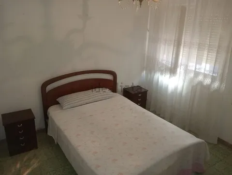 Stanza in affitto, Saragozza (3/3)