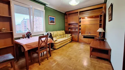 Appartement 74 m² à Oviède (2/26)