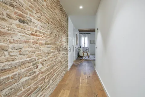 Wohnung 70 m² in Barcelona (3/29)