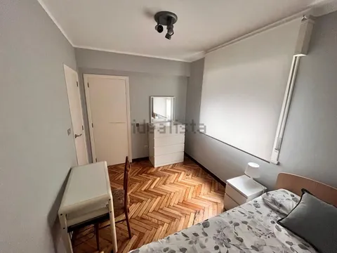 Habitación en alquiler, Vigo (2/6)
