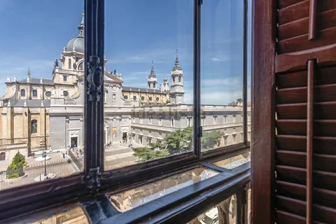 Wohnung 140 m² in Madrid