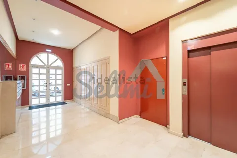 Pis de 75 m² a Oviedo