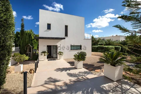 Haus 300 m² in Calvià
