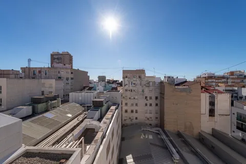 Pis de 148 m² a Alacant