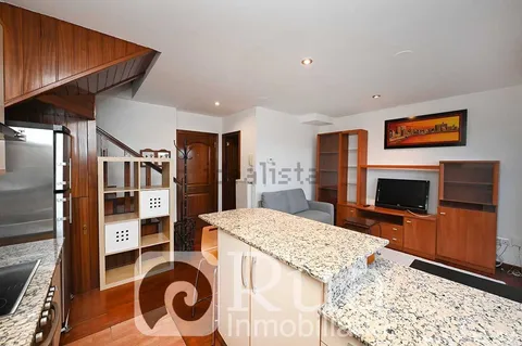 Pis de 77 m² a Oleiros