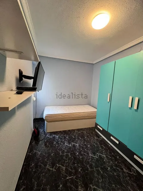 Habitació de lloguer, Burjassot