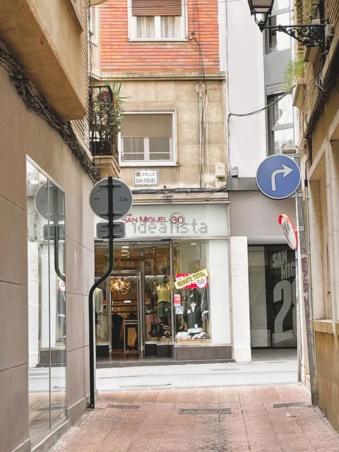 Wohnung 77 m² in Saragossa