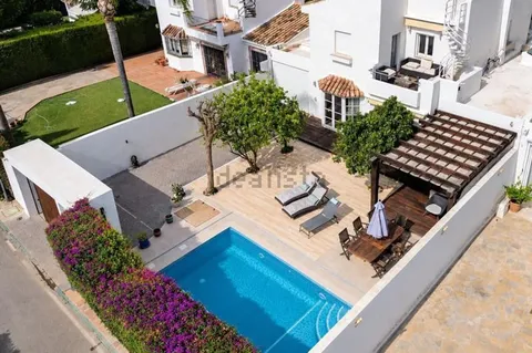 Casa de 390 m² a Estepona