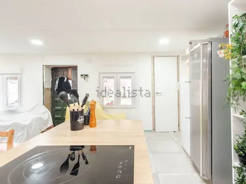Casa 200 m² a Mieres (3/9)
