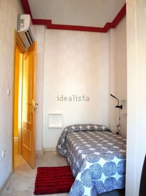 Piso de 100 m² en Granada