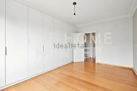 Квартира 261 м² в Барселоне