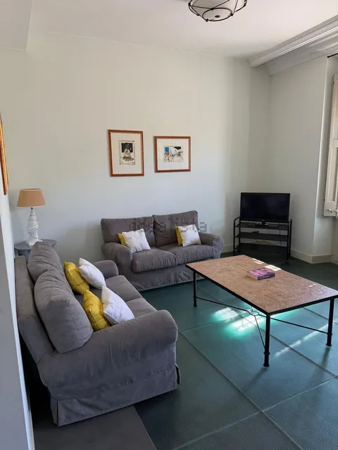 Pis de 100 m² a Sant Feliu de Guíxols (2/32)