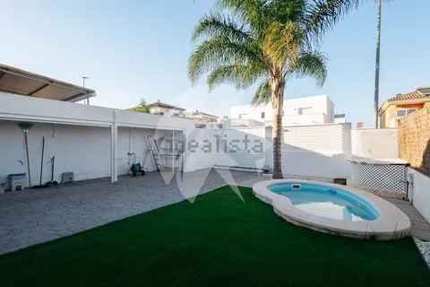 Haus 145 m² in la Pobla de Vallbona