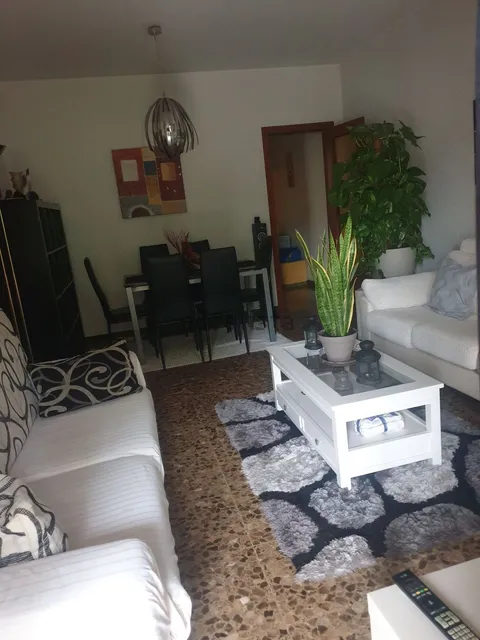 Habitació de lloguer, Castelldefels