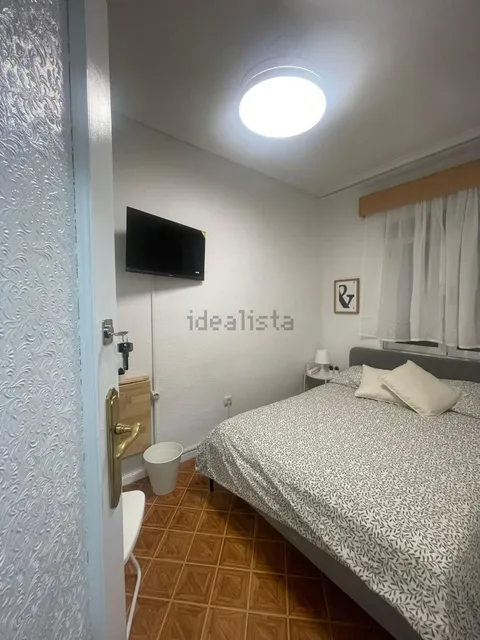 Chambre à louer, Madrid (3/8)