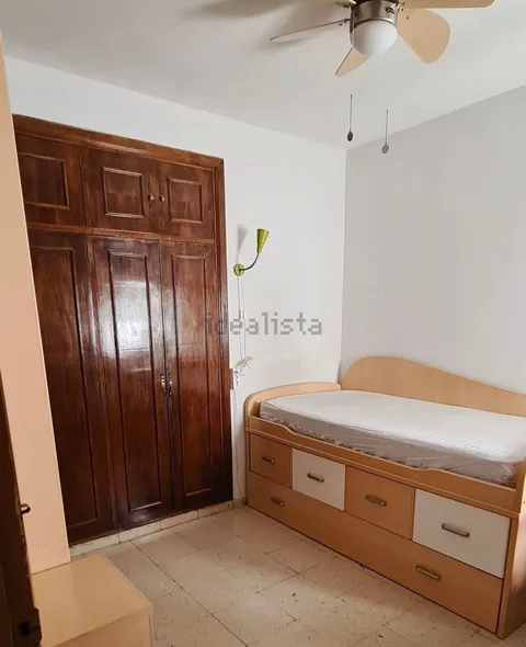 Habitació de lloguer, Granada (3/11)