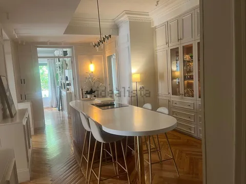 Appartamento 201 m² a Madrid