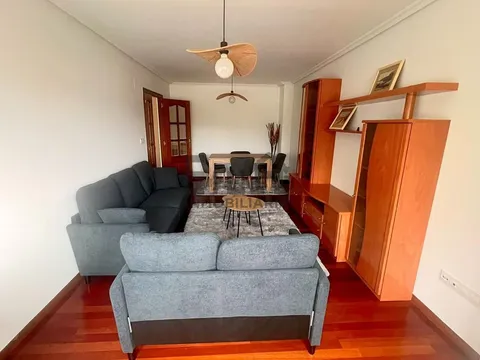 Piso de 97 m² en Ourense