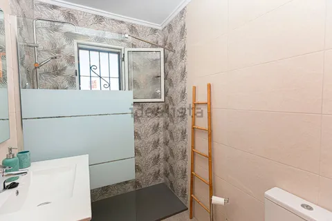 Casa de 83 m² a Oriola