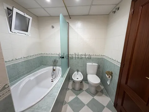 Apartamento 93 m² em Dos Hermanas