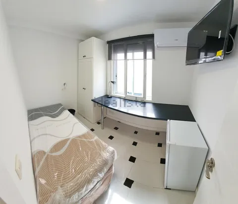 Quarto para alugar, Saragoça